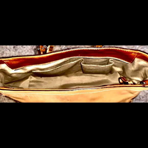 Women’s east west leather COACH shoulder bag - Picture 5 of 10